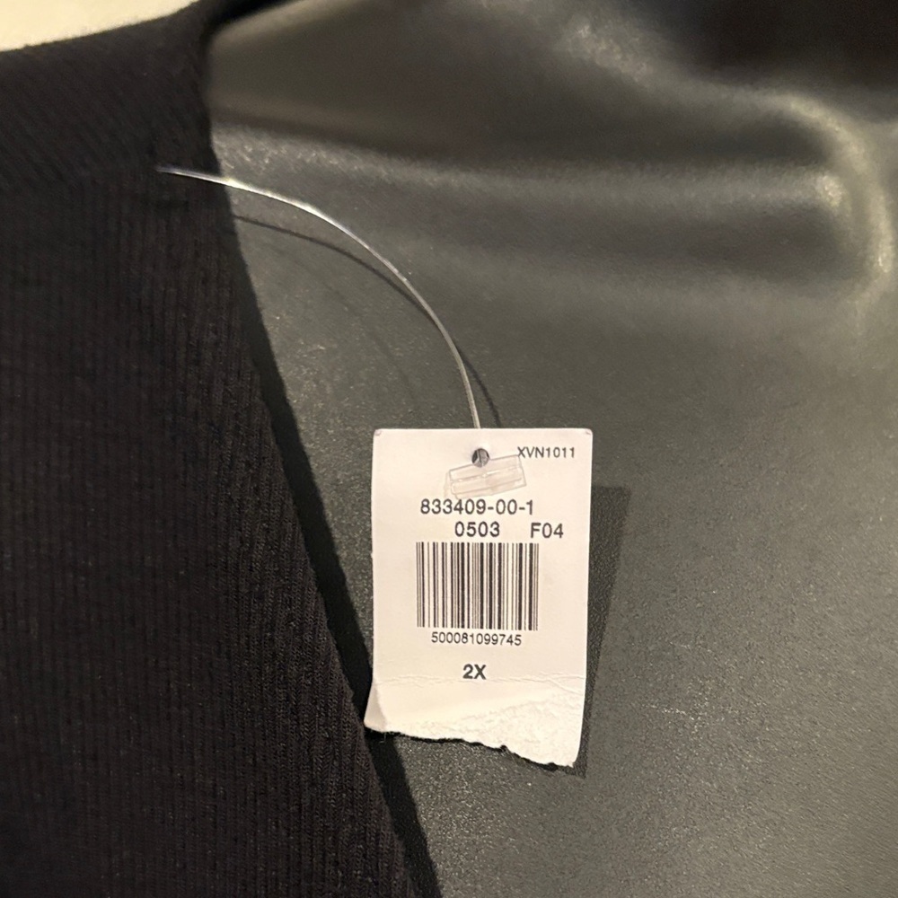 Old Navy Black Women's light Sweater - Picture 2 of 4